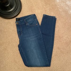 Celebrity Pink skinny